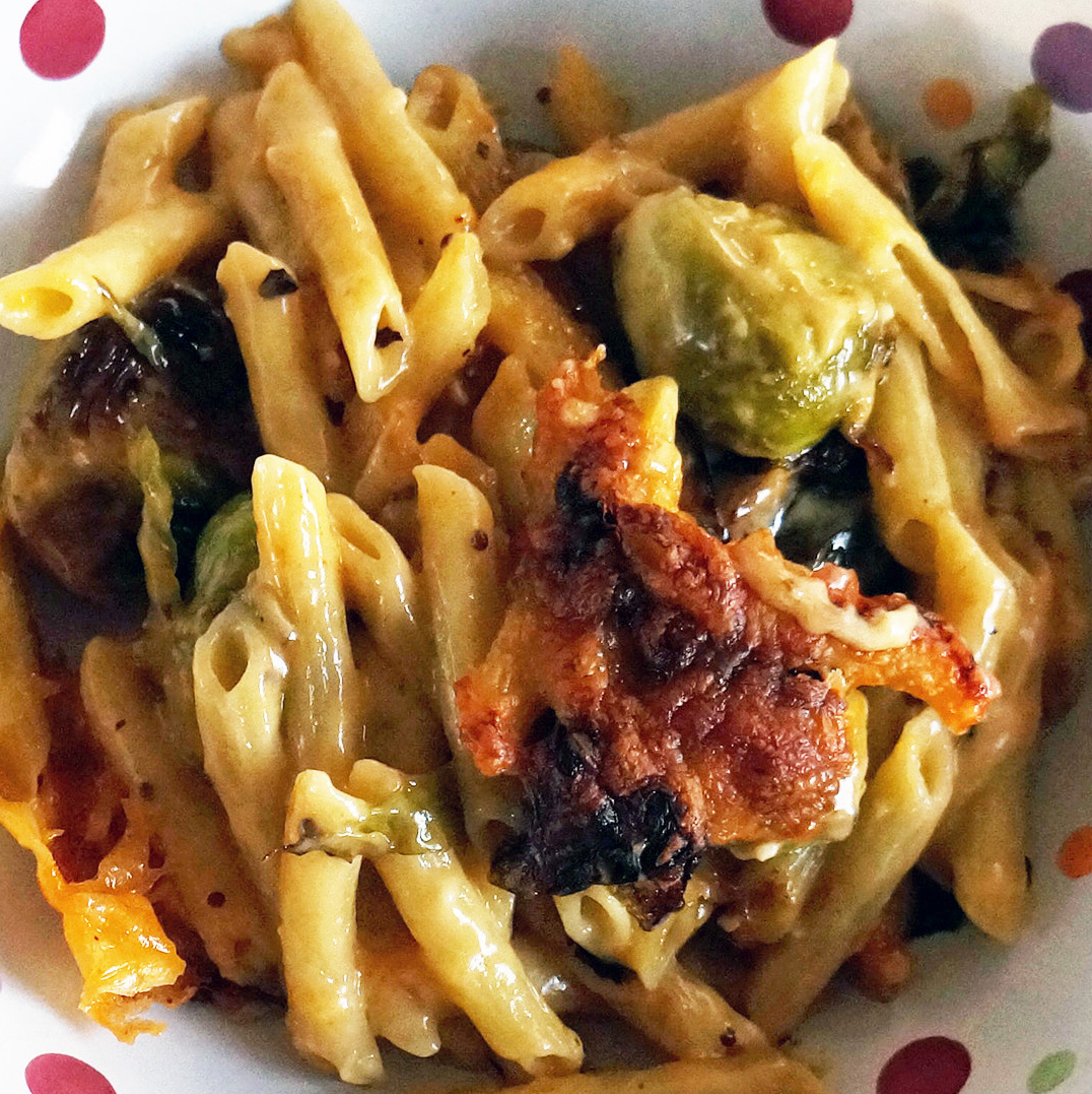 Sprouts with cheddar and penne