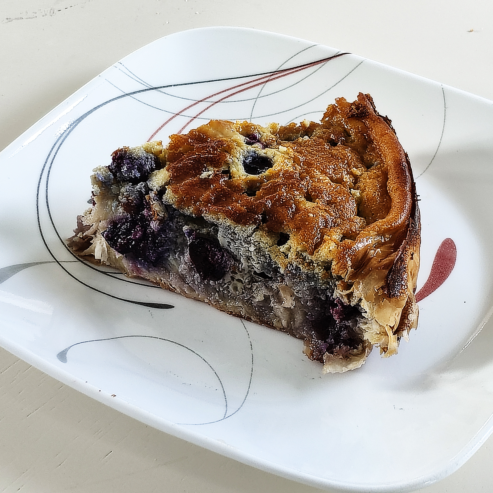 Lemon and blueberry lemonopita